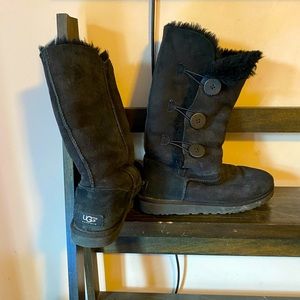 Ugg Boots | BAILEY BUTTON TRIPLET II BOOT